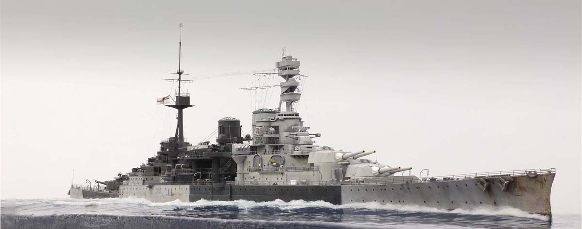 http://www.modelshipgallery.com/gallery/bb/hms/Repulse-350-cf/images/REPULSE06.jpg