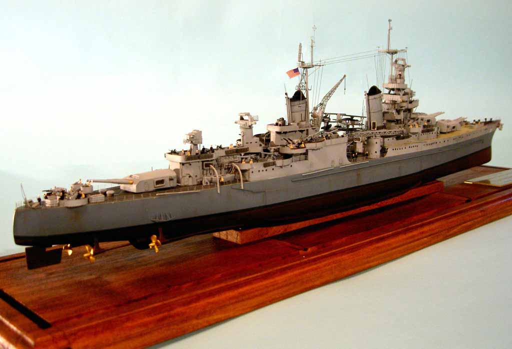 WhiteEnsignModels1/350 USS INDIANAPOLIS② Hi guys🍻❤️I have been busy with company business for more