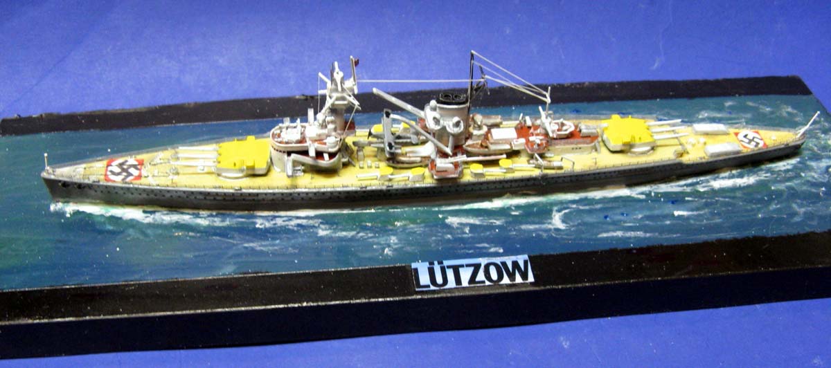 ITALERI GRAF SPEE ドイツ戦艦 1:720 No 502 REVELL Models