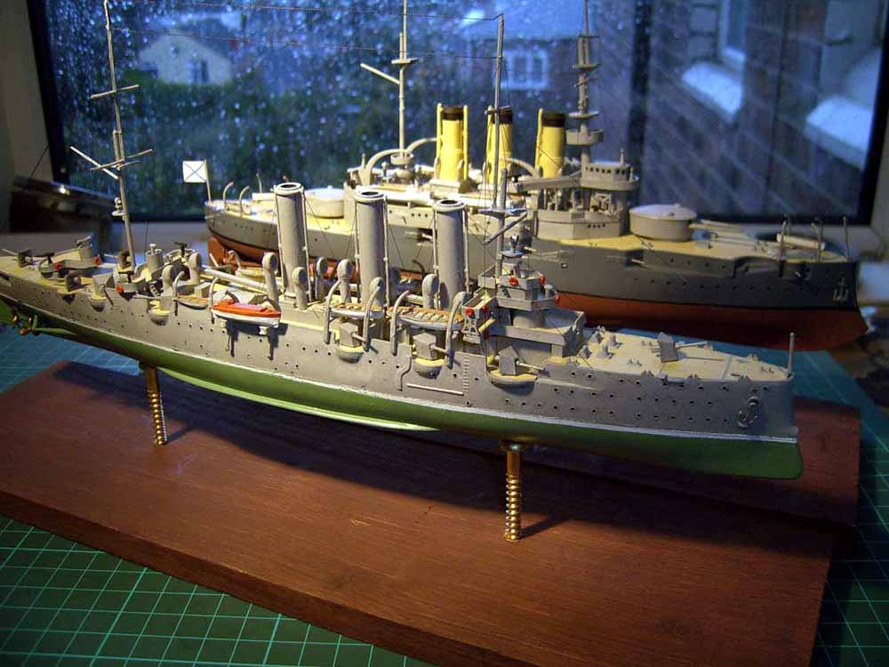 帝政ロシア巡洋艦：オーロラ(AURORA)　1/400スケール　未使用送料込み！ 帝政ロシア巡洋艦：オーロラ(AURORA) 1/400スケール 未使用送料