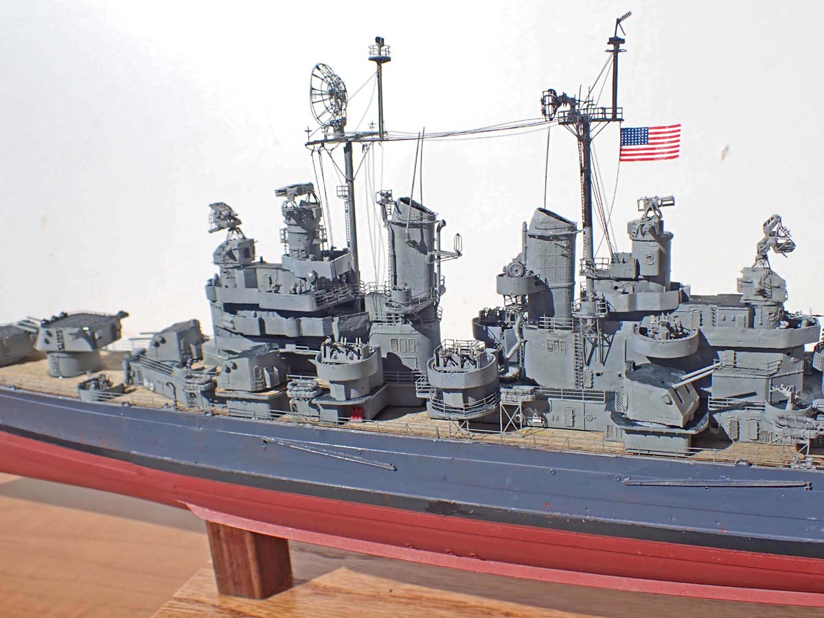 USS-Cleveland-02