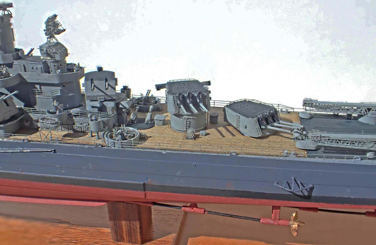 USS-Cleveland-10