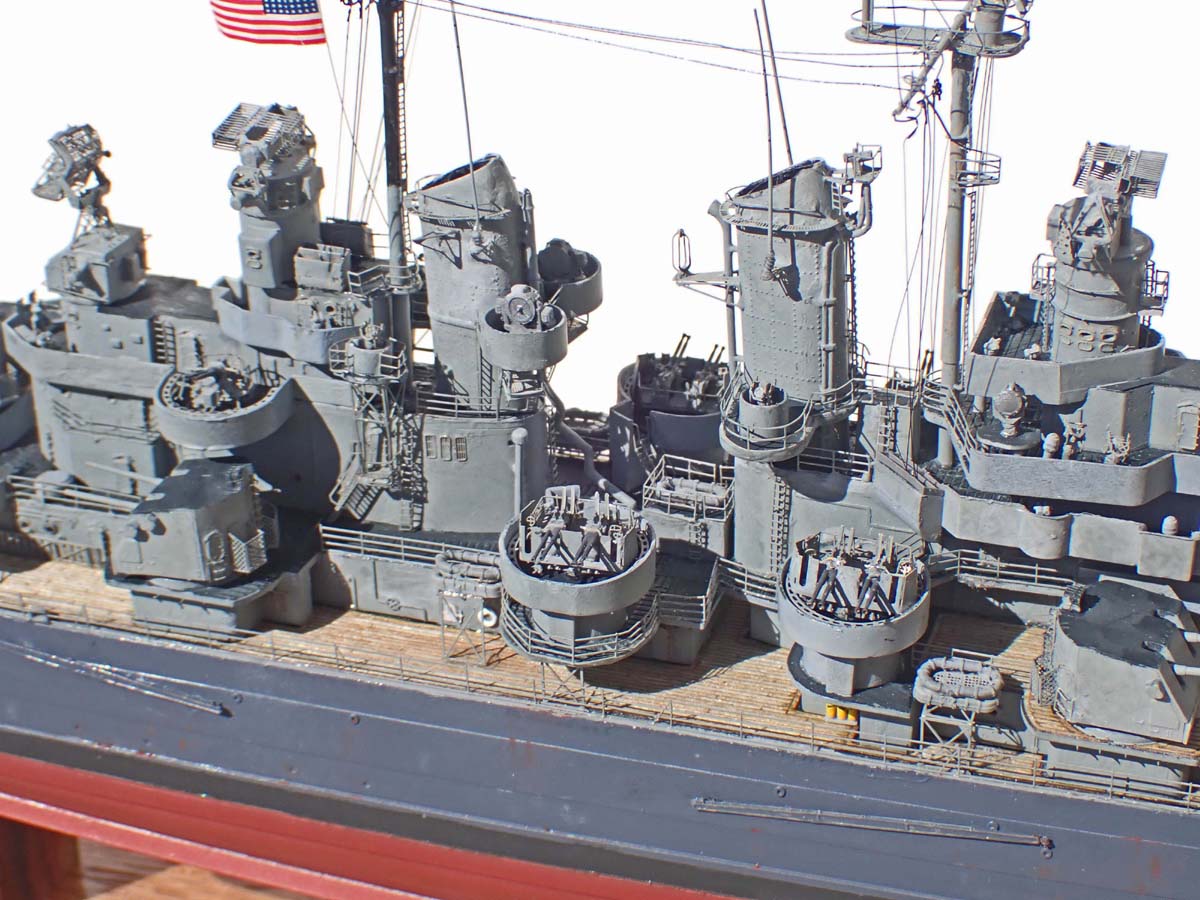 USS-Cleveland-18