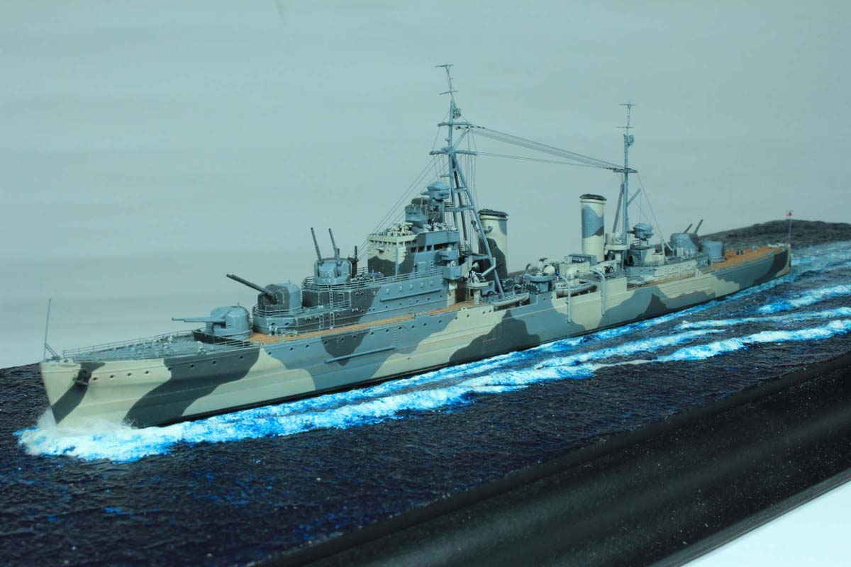HMS-Naiad-009