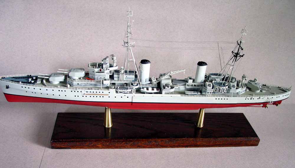 1/700 中華民国海軍 軽巡洋艦 重慶[FH1111]Light Cruiser ChugKing Amazon | 1/700 中華民国海軍 軽巡洋艦 重慶[FH1111]Light