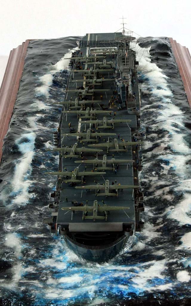 http://www.modelshipgallery.com/gallery/cv/cv-08/350-kk/cv8-14.jpg