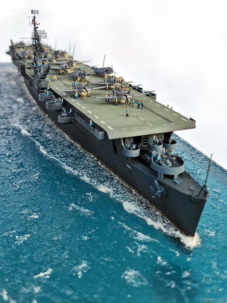 USS_Independence_CVL22_06