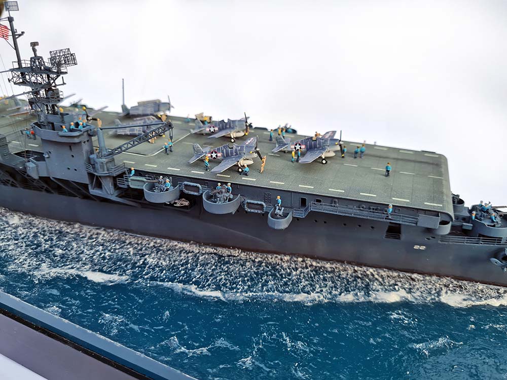 USS_Independence_CVL22_07