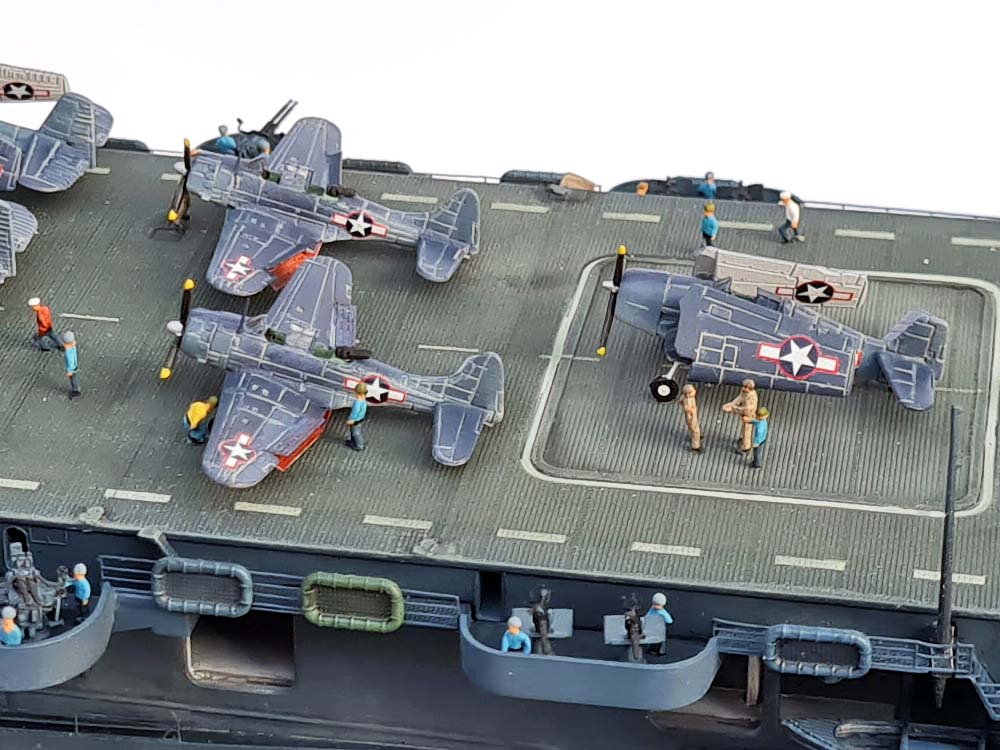 USS_Independence_CVL22_23