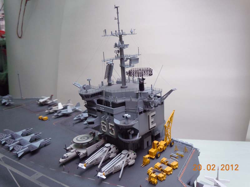 CVN-65-042