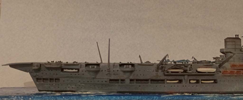 HMS_ArkRoyal-(3)