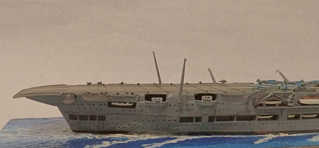HMS_ArkRoyal-(4)