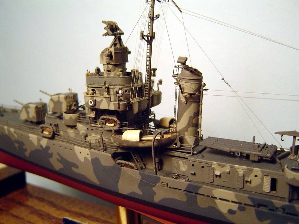 ドラゴン 1/350 U S S 駆逐艦 ブキャナン DD-484 1942 プラモデル M o d e l W a r s h i p s . c o m - G a l l e r y