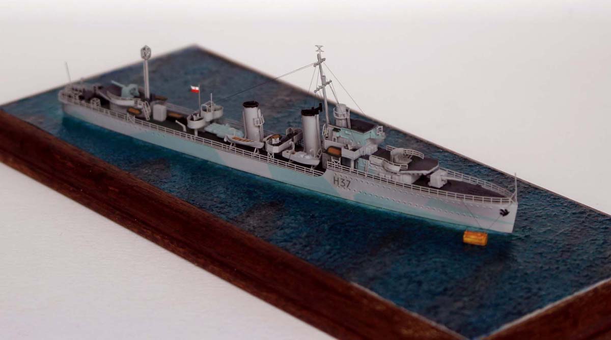 ORP_Garland_3