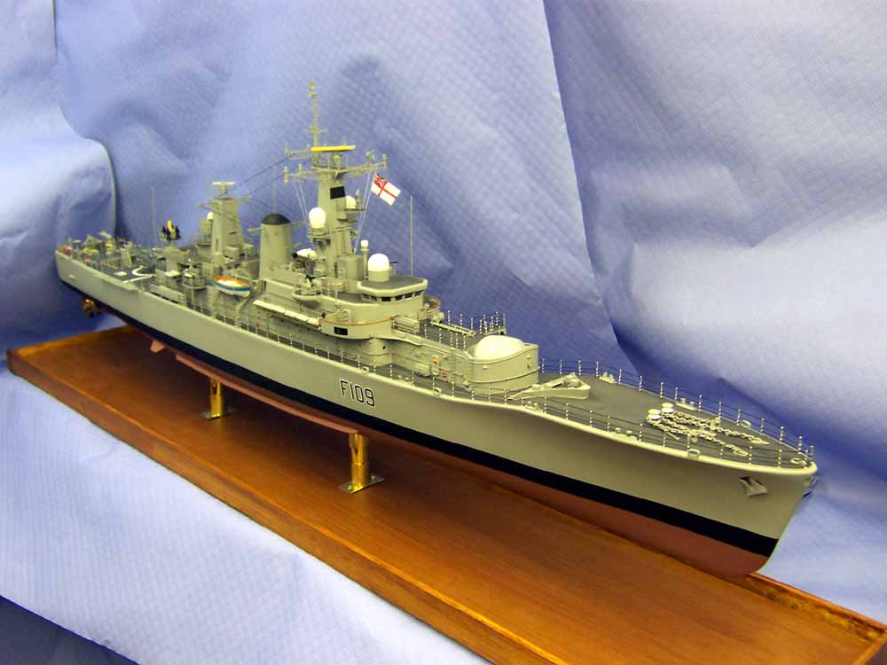 M o d e l S h i p G a l l e r y . c o m