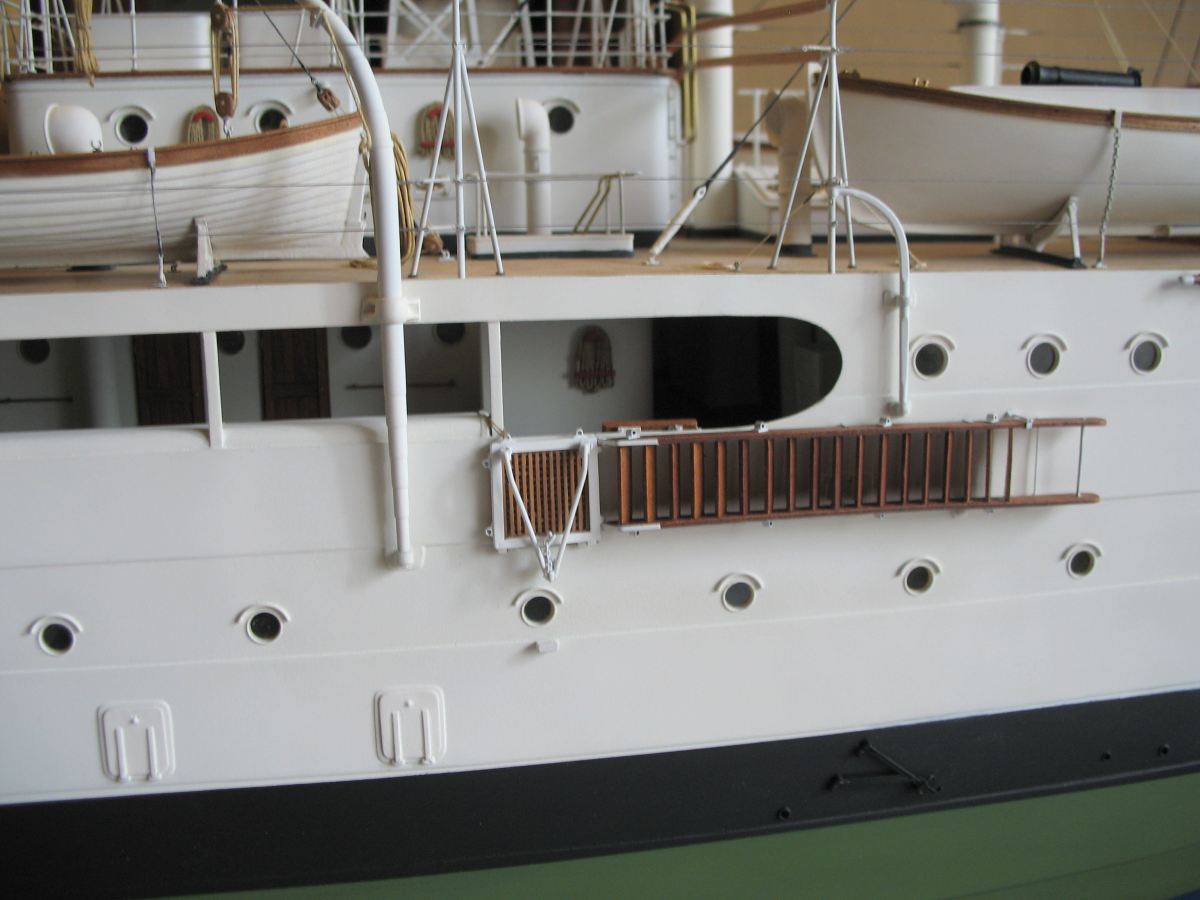 ADMIRAL_MAGNAGHI_040