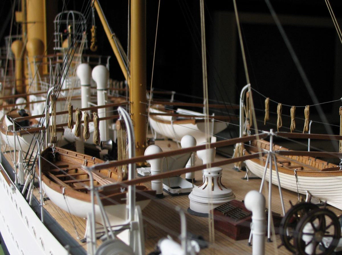 ADMIRAL_MAGNAGHI_048