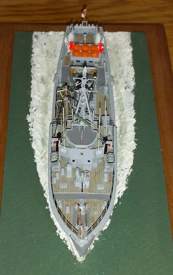 HMS-Brereton-6
