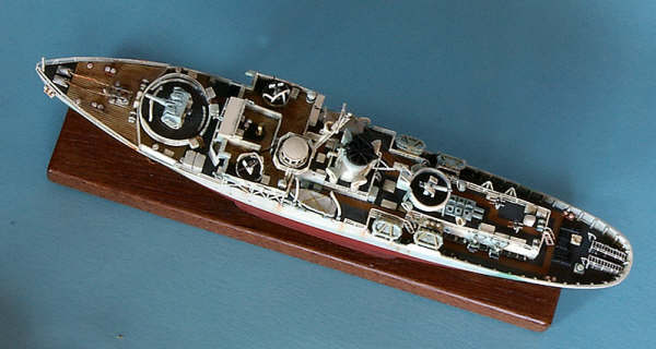 M o d e l W a r s h i p s . c o m G a l l e r y