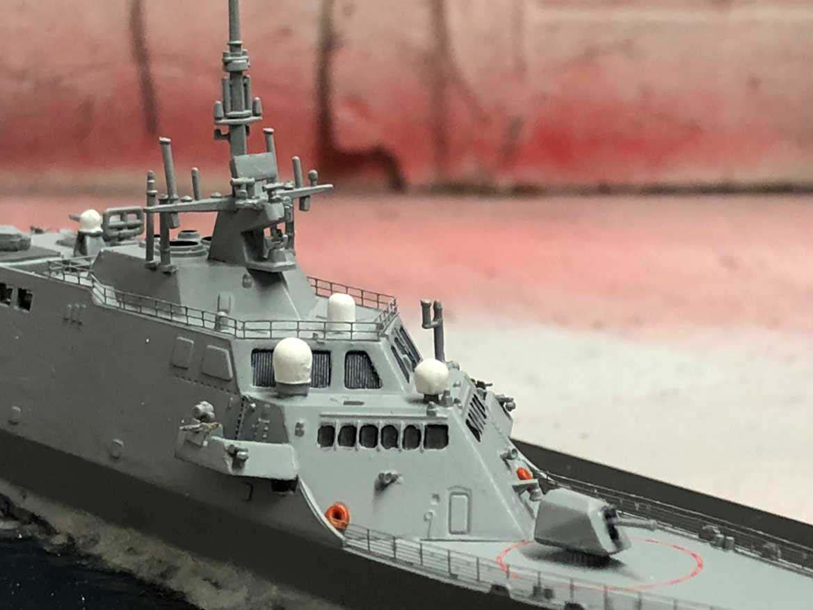 USS-Fort-Worth-(3)