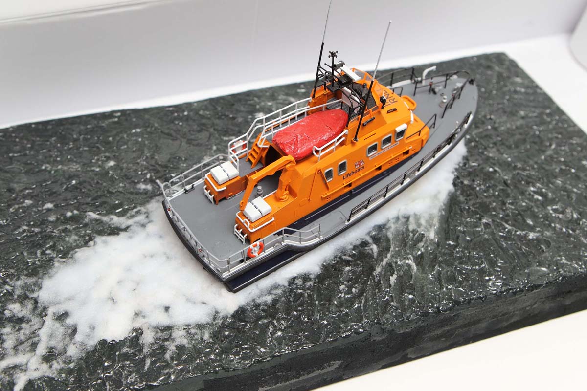 Severn-Class-Lifeboat-008