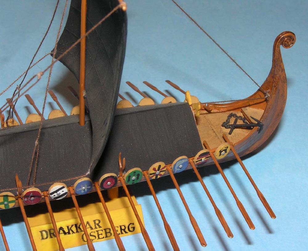 Drakkar--de-Oseberg_04.jpg-HELLER---1-180
