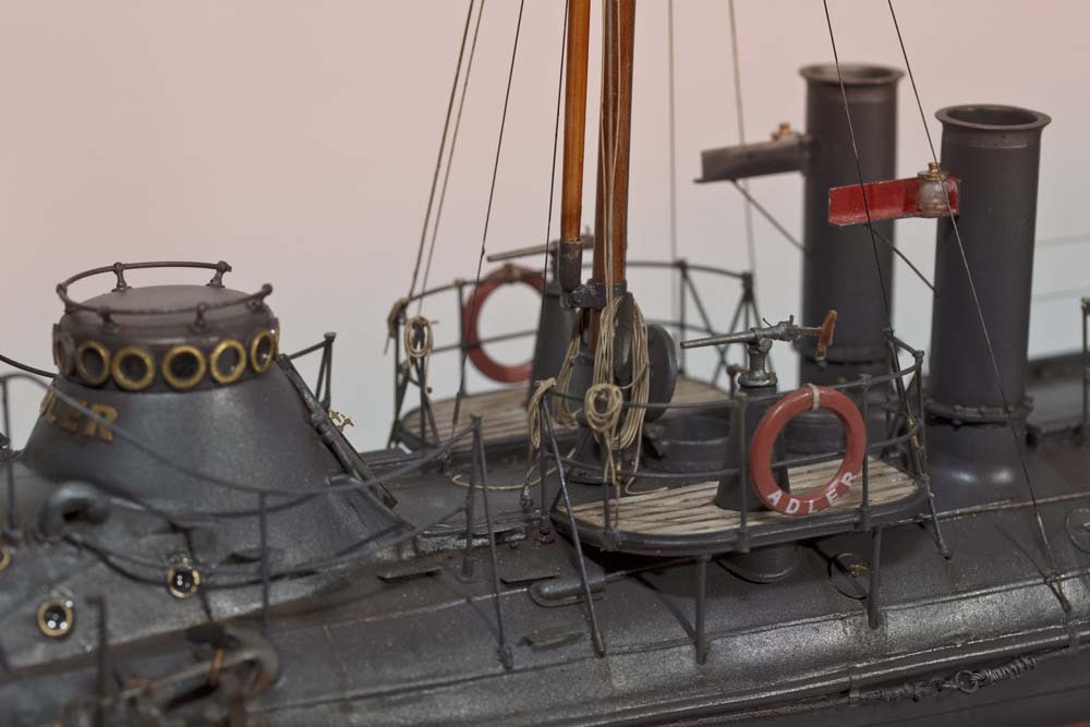 Adler_7_web