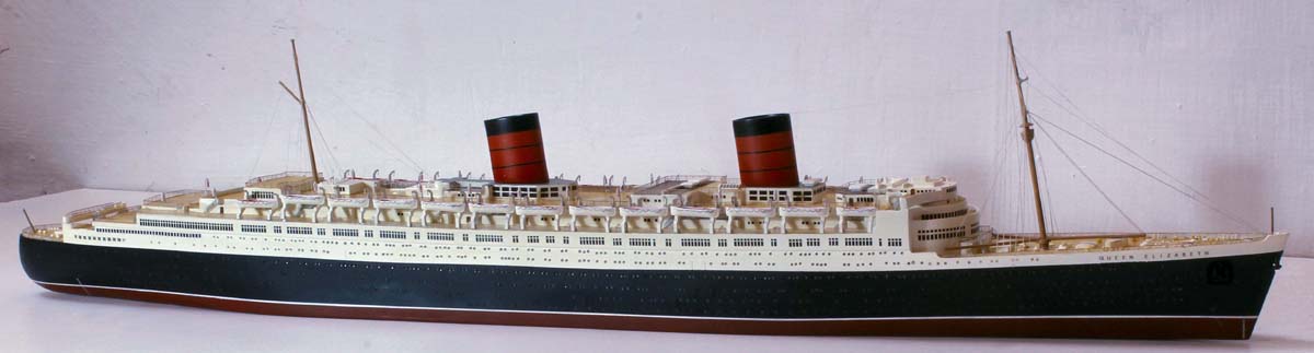 RMS-Queen-Elizabeth_002