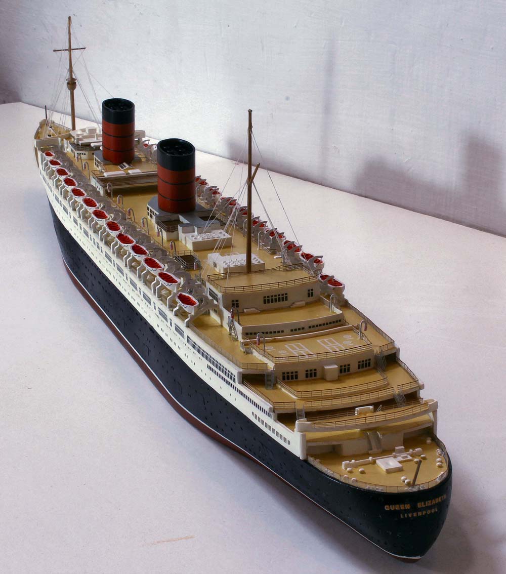 RMS-Queen-Elizabeth_006
